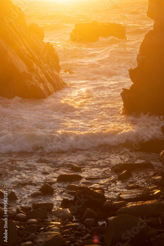 雄龍雌龍の岩・夕焼け・海