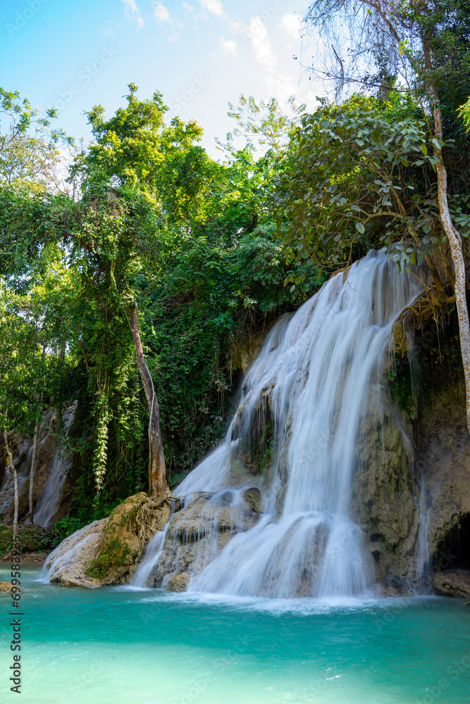 Fototapeta premium Tat Kuang Si Waterfall in Luang Prabang Laos