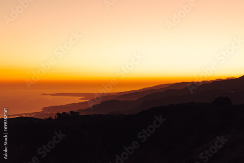 Malibu Sunset © Elliot Reer
