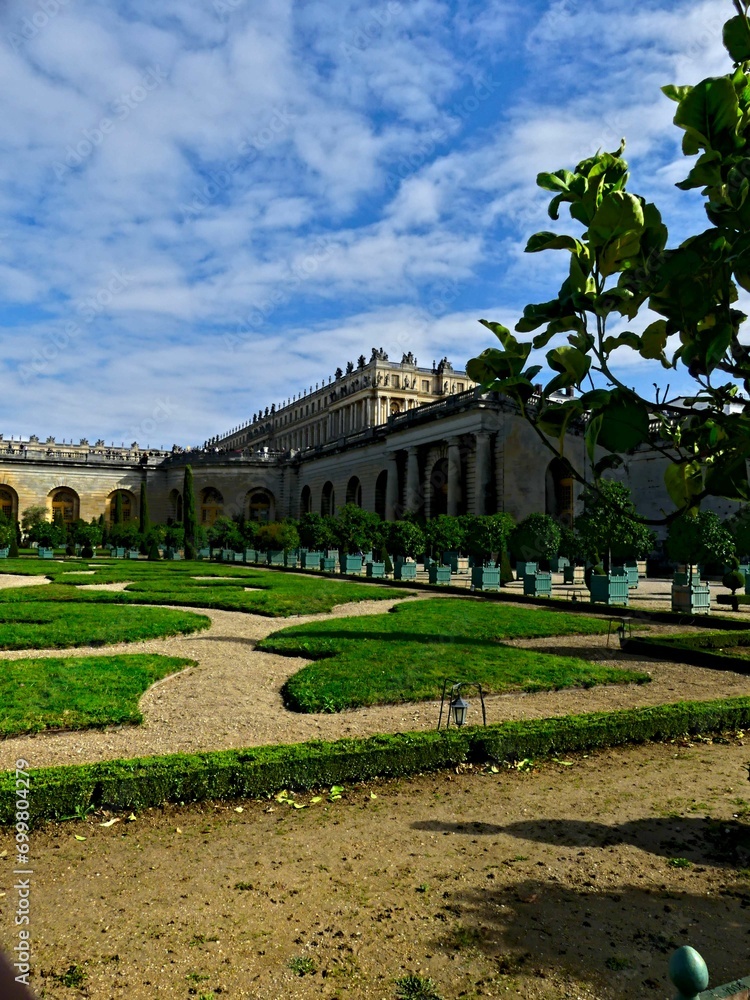 Obraz premium Versailles, September 2023 - Visit the magnificent Palace of Versailles. Home of kings built by the Sun King Louis XIV View of the garden