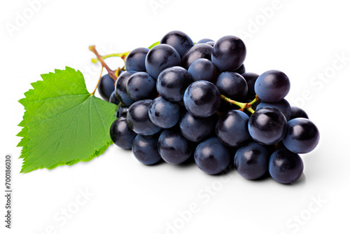 Bunch o grape with leaves isolated on transparent background, png file
