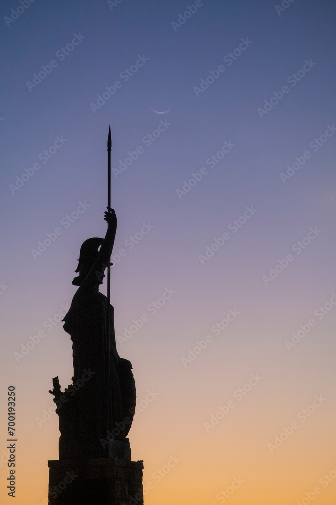 Estatua de Minerva, Tossa de Mar, Cataluña. Turismo - obrazy, fototapety, plakaty 