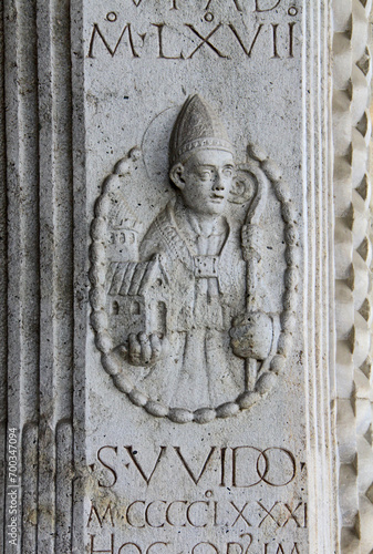 San Guido; stipite del portale della Cattedrale di Nostra Signora Assunta ad Acqui Terme (Alessandria) photo