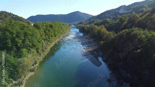 VIsta Aerea del Fiume Sesia, in Italia, Drone movimento avanti photo