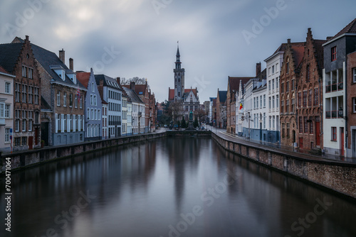 Long exposure of Spiegelrei canal and building in Bruges