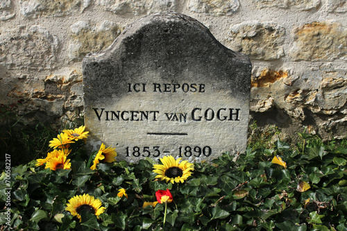 Auvers sur Oise - Tombe de Van Gogh photo