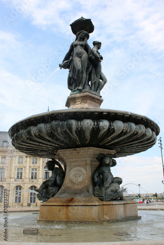 Bordeaux - Place de la Bourse - Fontaine des Trois Grâces