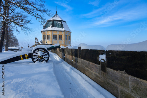 Kanone auf der Festung Königstein in der Sächsischen Schweiz im Winter