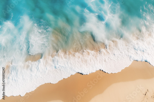 Aerial photography of the seaside with green waves and golden beaches from an overhead perspective © song