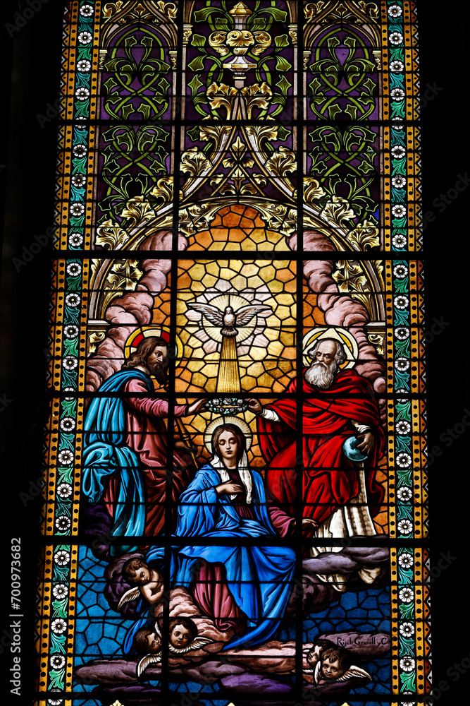 Basilica of the National Vow (Spanish: BasÃ­lica del Voto Nacional), Roman Catholic church located in the historic center of Quito, Ecuador. Stained glass depicting Mary's coronation
