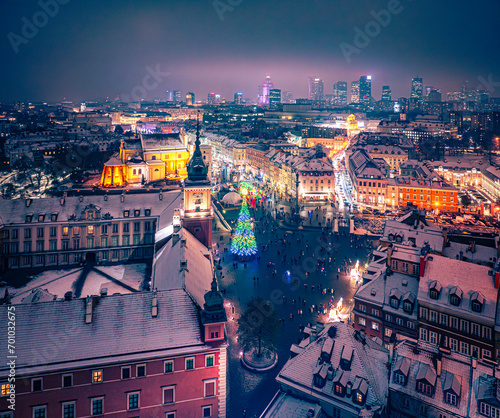 Świąteczna Starówka w Warszawie #701032675