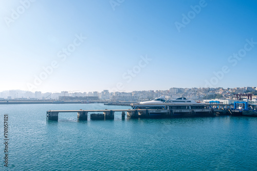 モロッコのタンジェ港の景色