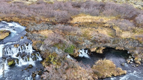 Island: Wasserfälle, Natur pur.