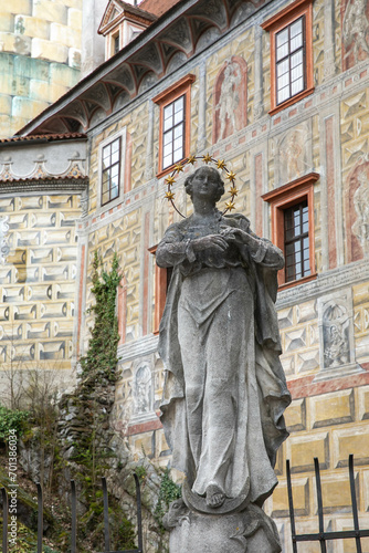 Particolari dei cortili del Castello di cesky Krumlov, Cechia, Boemia meridionale, Europa photo
