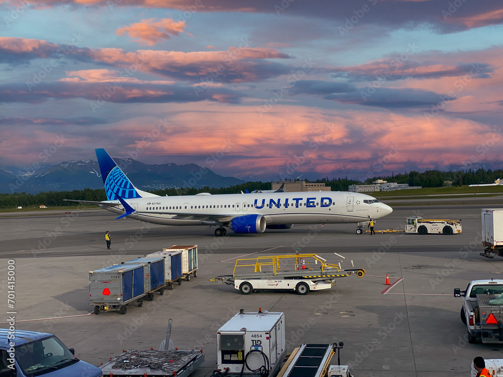 Alaska Airlines Boeing 737 at Ted Stevens Anchorage International