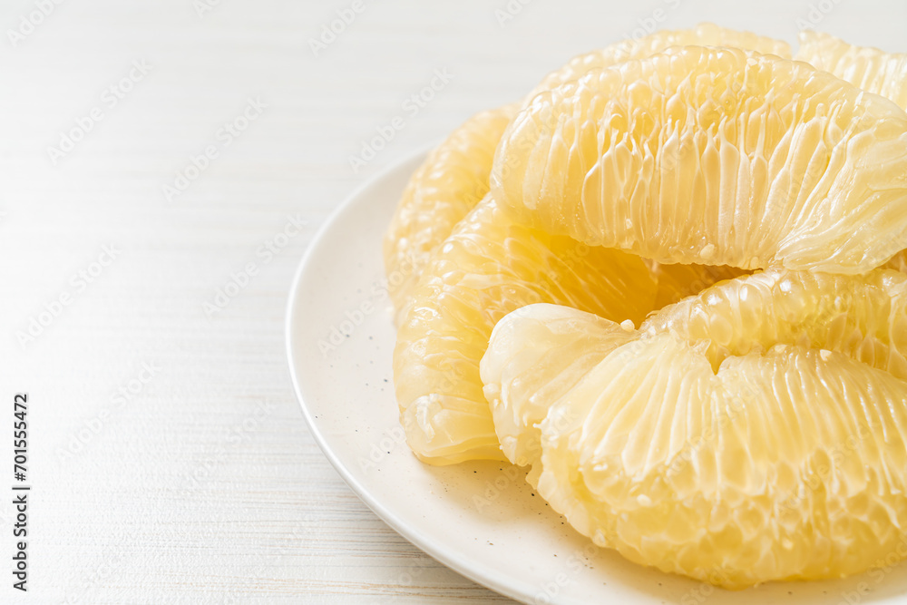 Fresh peeled pomelo, grapefruit or shaddock Fresh peeled pomelo, grapefruit or shaddock