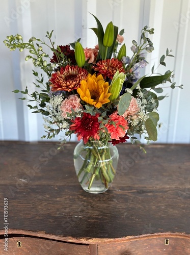 Wallpaper Mural bouquet of flowers Torontodigital.ca