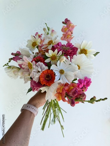 Wallpaper Mural bouquet of flowers Torontodigital.ca