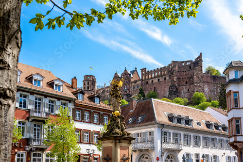 Germany, Baden-Wurttemberg, Heidelberg,Cornmarket Madonna statue withHeidelberg Castle in background