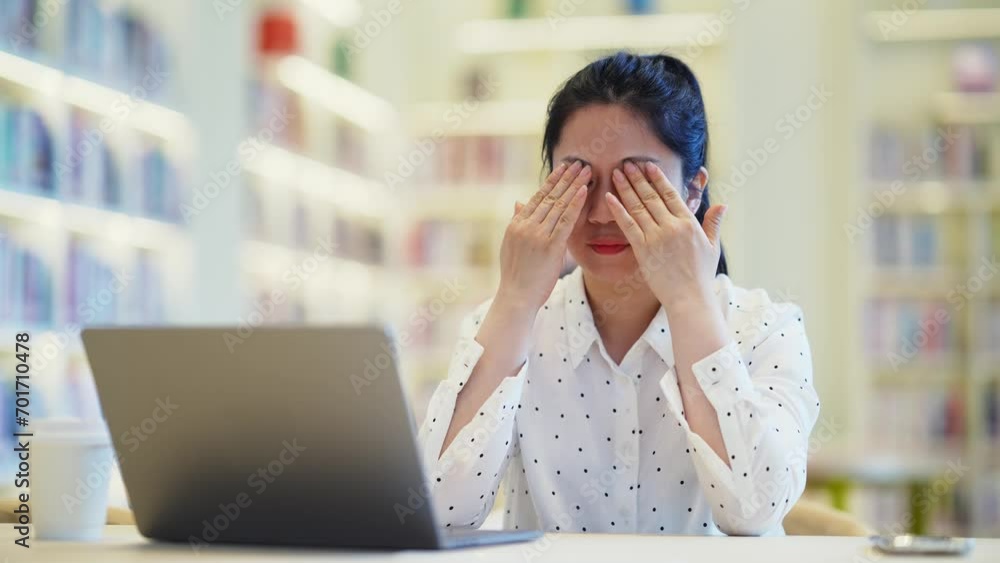 businesswoman works with laptop businesswoman works with laptop