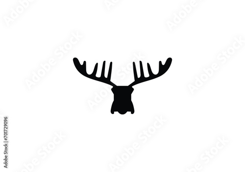 Cervalces latifrons Broad Fronted Moose minimal style icon illustration design