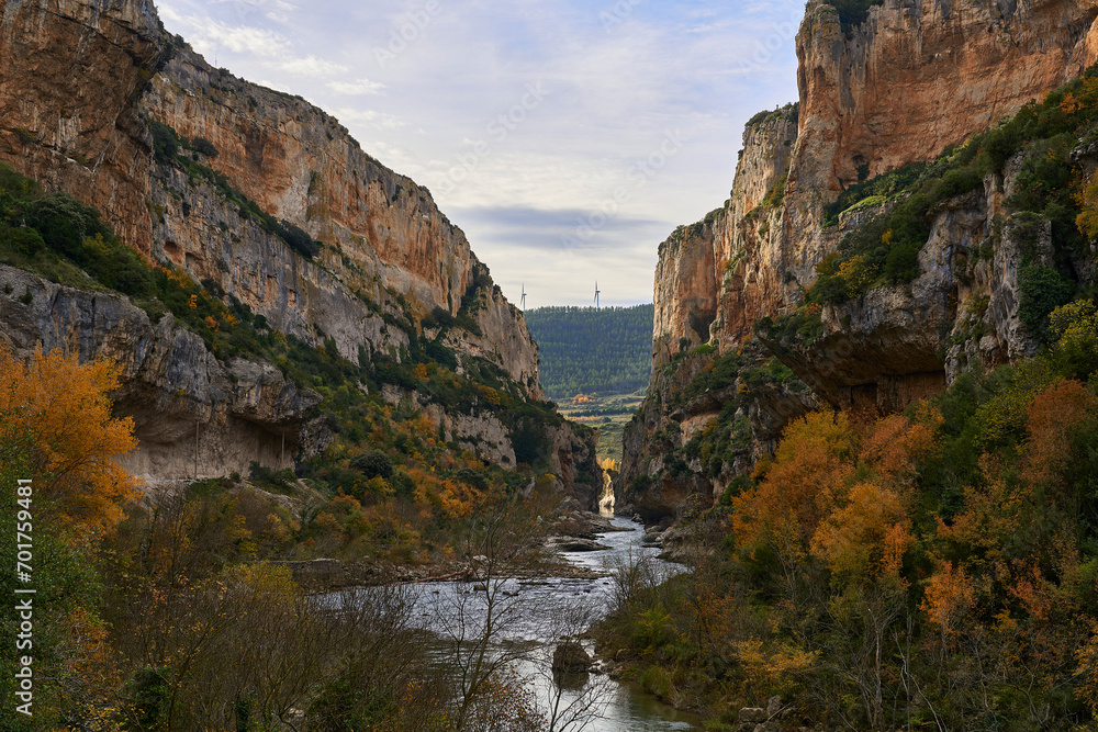Otoño en la Foz de Lumbier (Navarra) Otoño en la Foz de Lumbier (Navarra)