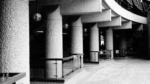 Fotografija Barbican Colonnade