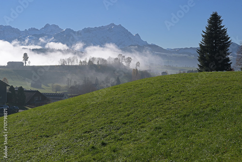 Appenzeller Landschaft mit S  ntis  Schweiz