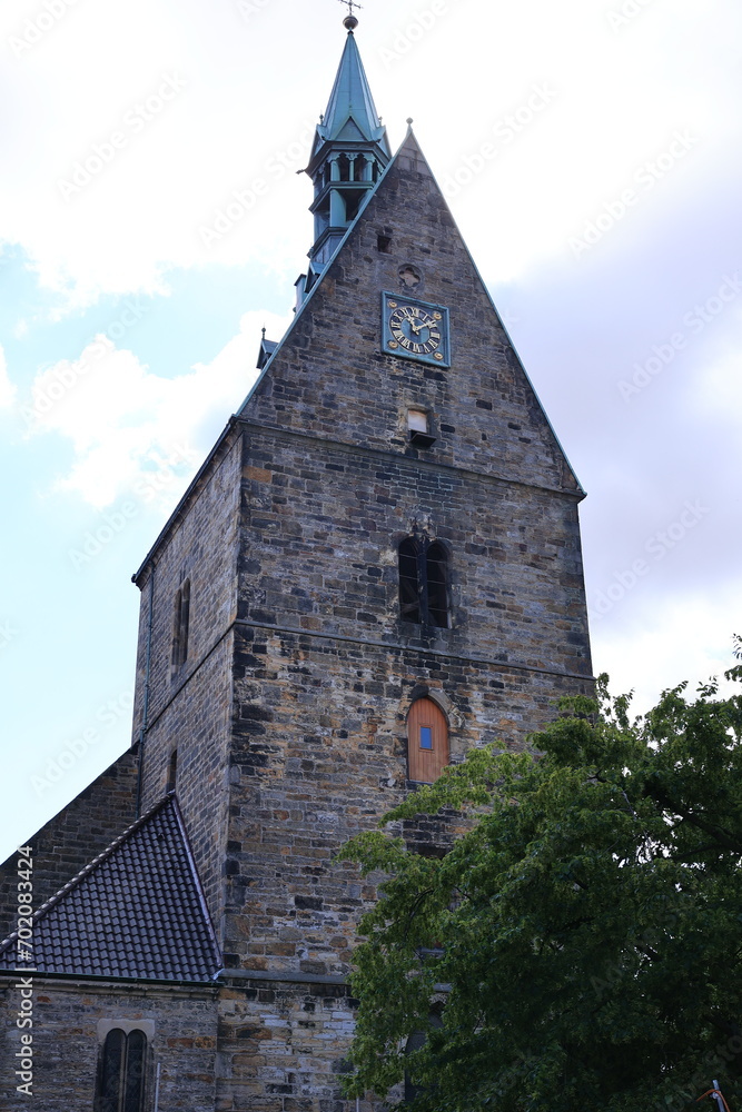 Historische Kirche im Zentrum von Stadthagen in Niedersachsen