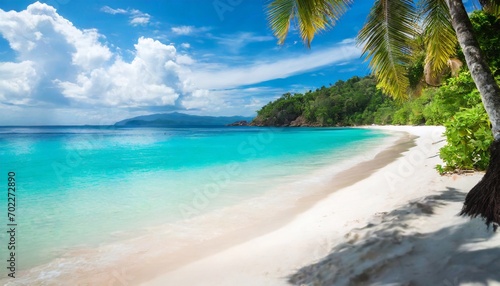 Paradise islands with clear water and clean sand on the beach. © Євдокія Мальшакова