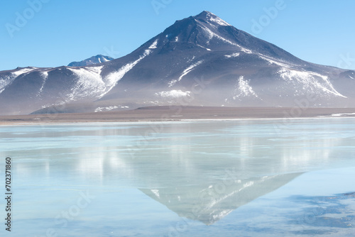 Laguna Blanca en la Reserva de Fauna y Flora Eduardo Avaroa, en Bolivia photo