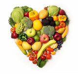 Zdrowa dieta, warzywa i owoce ułożone w kształcie serca. Zdrowe odżywianie 