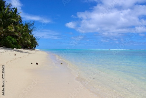 Fototapeta Naklejka Na Ścianę i Meble -  rarotonga island beach sand like paradise