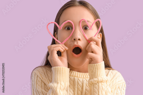 Shocked little girl with de...