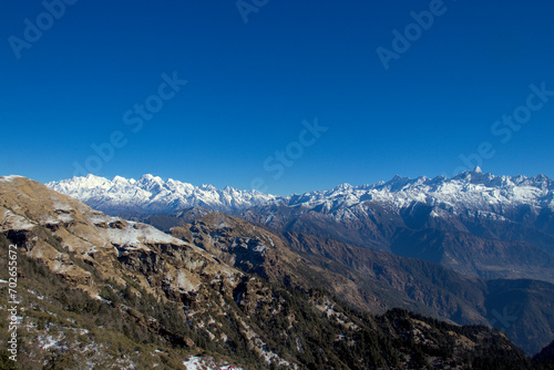 Himalayan range seen from Kalinchowk temple © Kesuki_