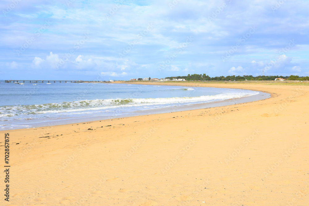 Idyllic sand beach in La-Tranche-sur-Mer, Vendée, Pays de la Loire, France Idyllic sand beach in La-Tranche-sur-Mer, Vendée, Pays de la Loire, France