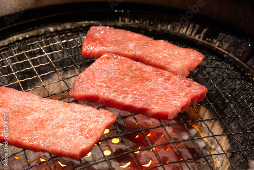 焼肉「ロース」