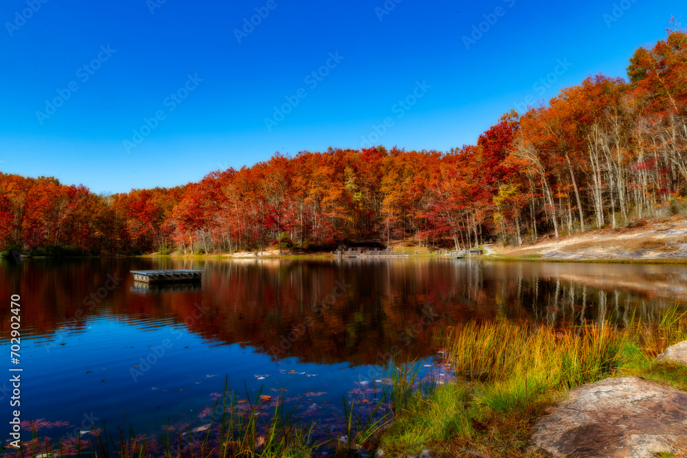 Fall colors at Boley Lake