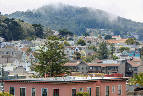 View of San Francisco homes  © Ethan