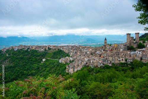 Town of Pacentro - Italy © Adwo