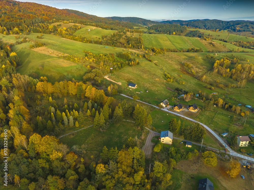 custom made wallpaper toronto digitalLot nad Szczawnikiem jesienią. Jesienny krajobraz.