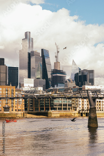 Canvas Print view of the london city