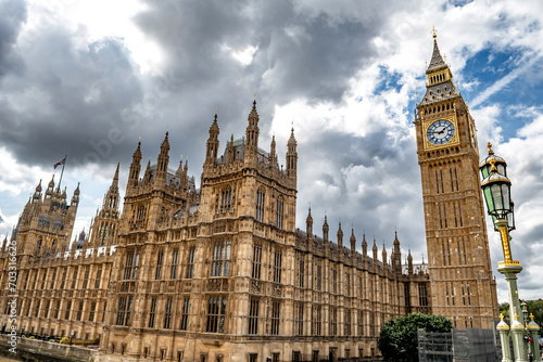 Canvas Print Big Ben And House Of Parliament In Westminster Palace From Westminster Bridge In