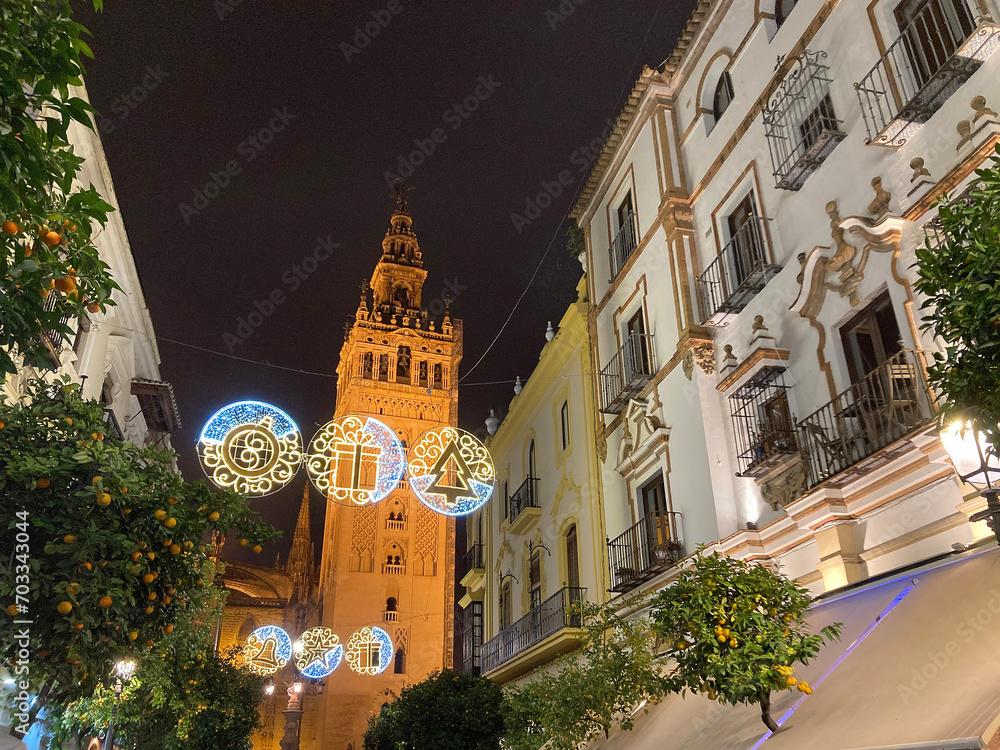 Fototapeta premium sevilla giralda catedral navidad vista de noche IMG_4514-as24
