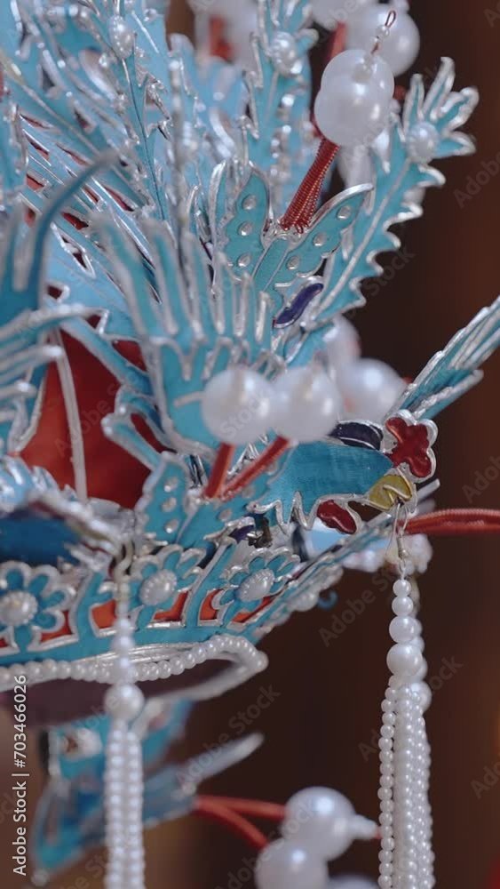 Peking Opera Opera Accessories Head Crown, Feathered Son, Phoenix Crown, Over Qiao Nine Dragons Crown, Xingtou Kunqu Opera Clothing Emblem, Culture, Drama and Cuisine Peking Opera Opera Accessories Head Crown, Feathered Son, Phoenix Crown, Over Qiao Nine Dragons Crown, Xingtou Kunqu Opera Clothing Emblem, Culture, Drama and Cuisine