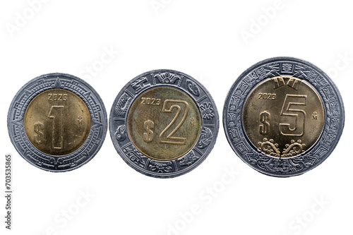 Monedas mexicanas de 1, 2 y 5 pesos del año 2023