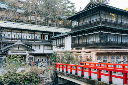 千と千尋の神隠しのような積善館の建築日