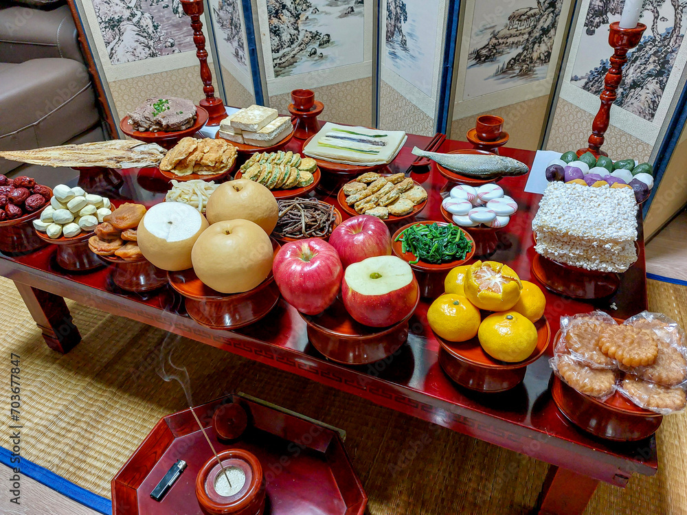 한국의 전통문화 차례상 Stock Photo | Adobe Stock