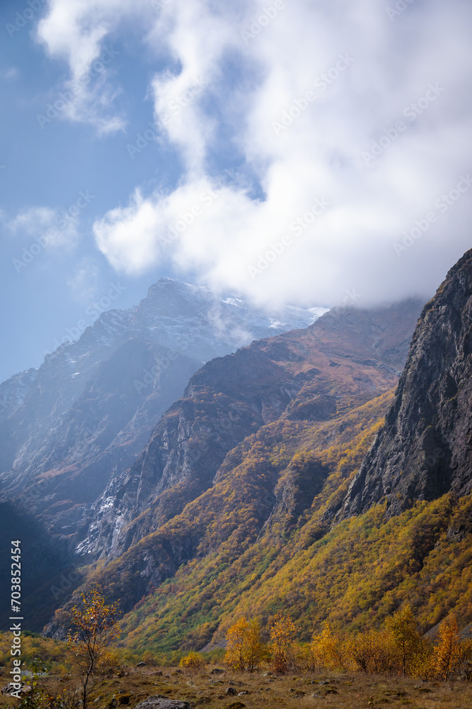 Fototapeta premium Autumn mountain landscape