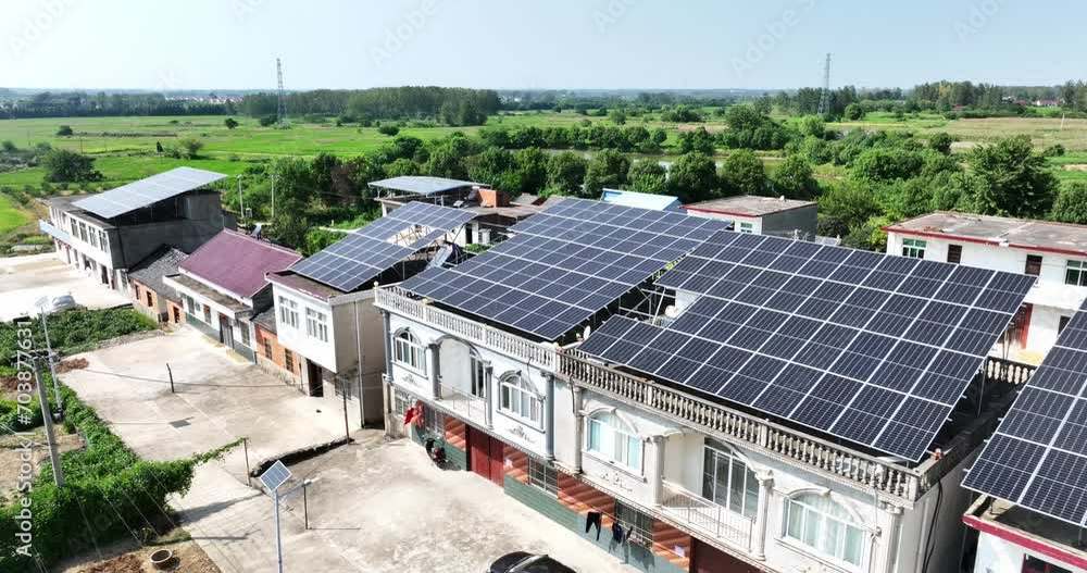 solar power panels on roof of house solar power panels on roof of house